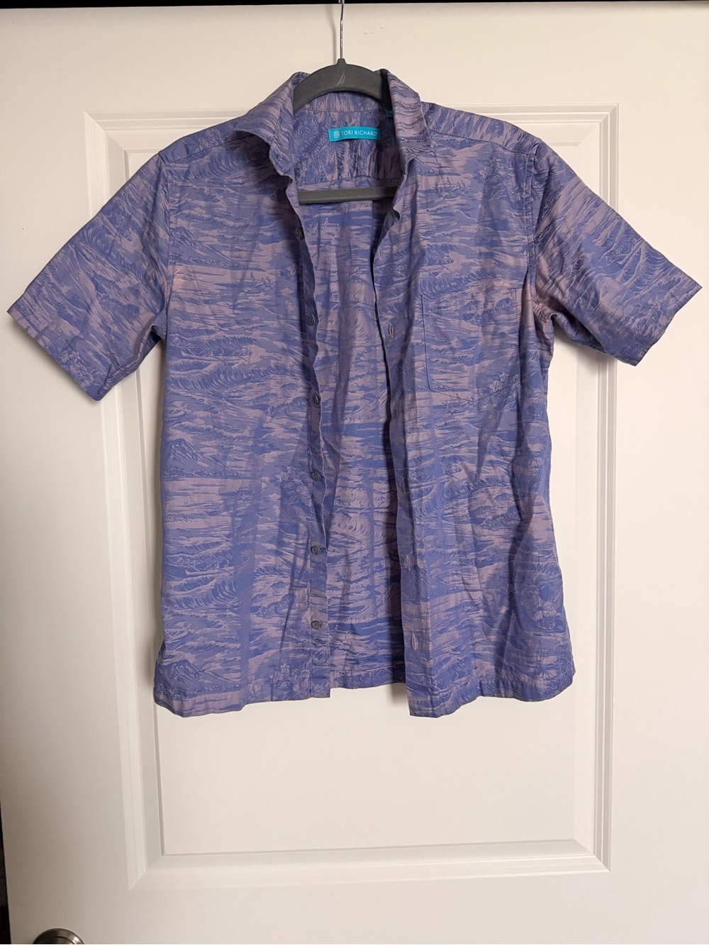 Tori Richard Hawaiian Button Up Shirt